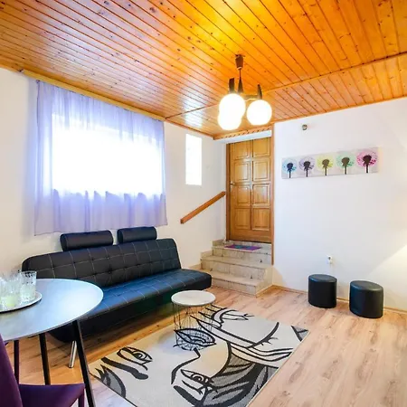 Jelena Apartment